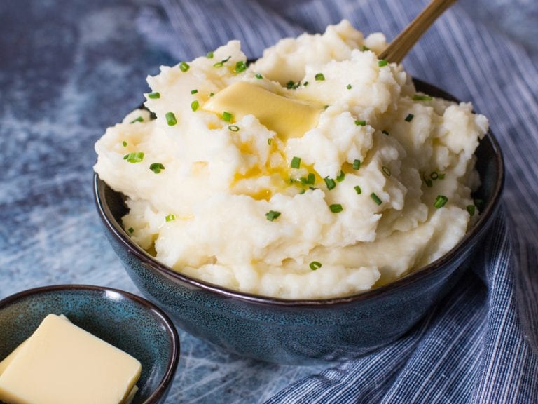 Buttery Mashed Potatoes Recipe | Ultimate Homemade Mashed Potatoes